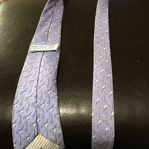Southern tide tie